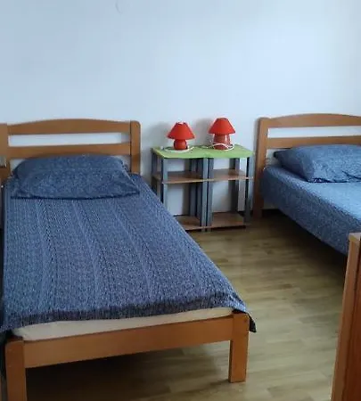 Apartamento Mira Tresk Otok *