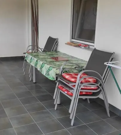 Mira Tresk Otok Appartement