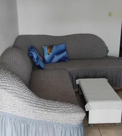 Appartement Mira Tresk Otok